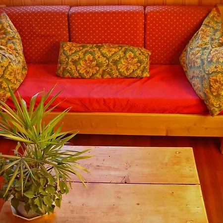 With 3 Bedrooms In Chamonix-mont-blanc, With Wonderful Mountain 2*